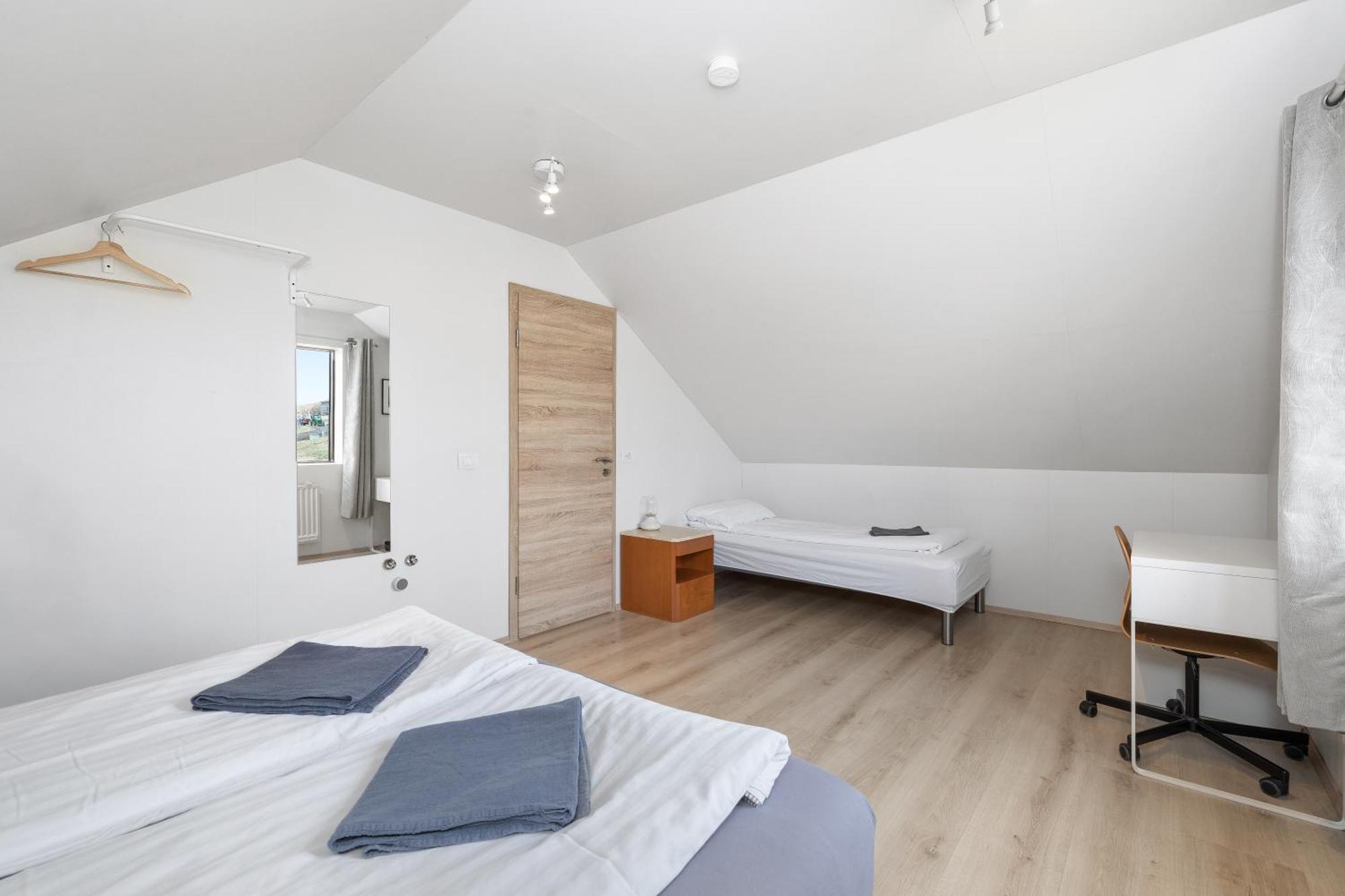 Guesthouse Rauthafell Holt  Bagian luar foto